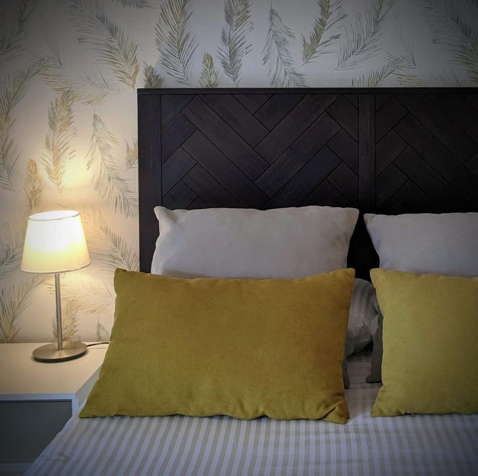 Bedroom, Bedroom