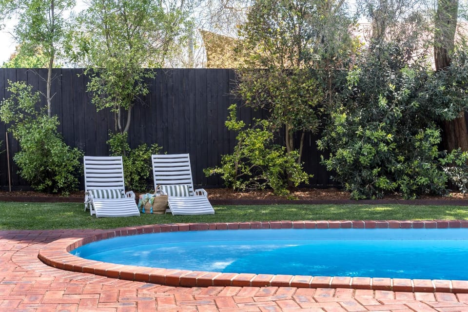 The Pool House House in Rosebud