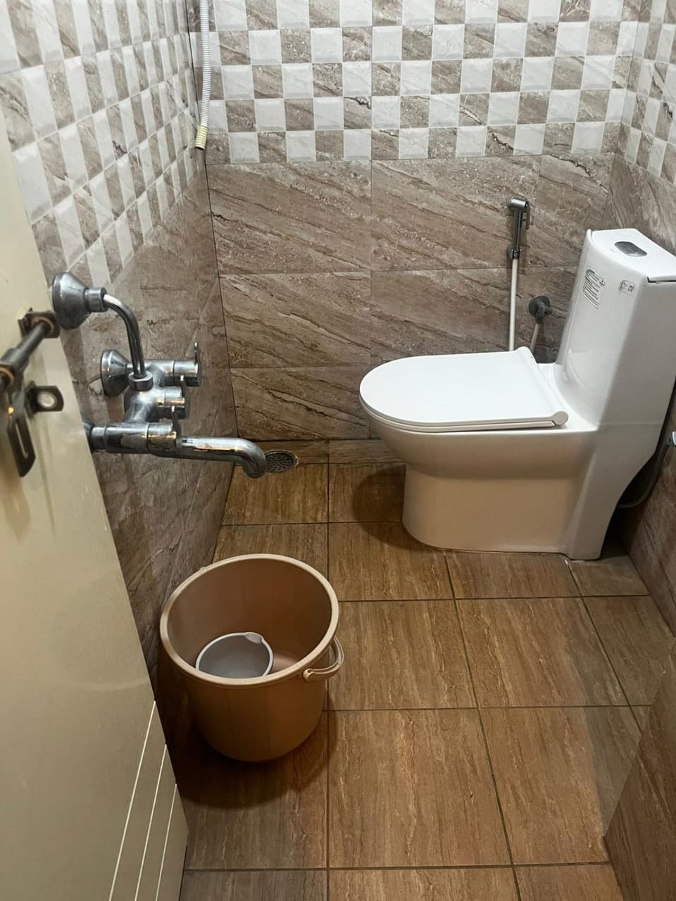 WesternSuites Hotel & Spa Hotel in Bengaluru