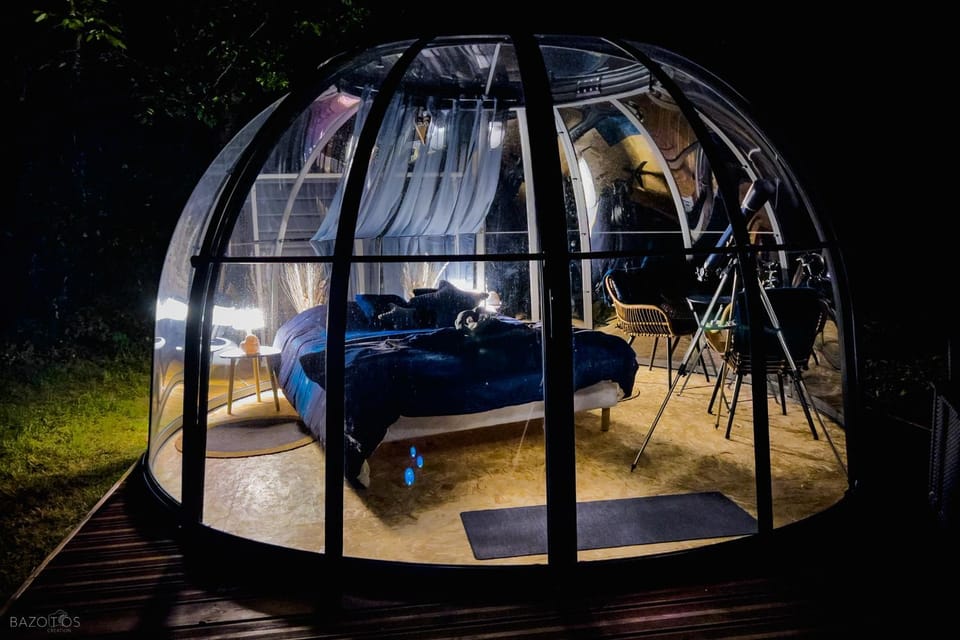 Dôme Atmo'sphère, la tête dans les étoiles avec accès piscine Luxury tent in Finistere