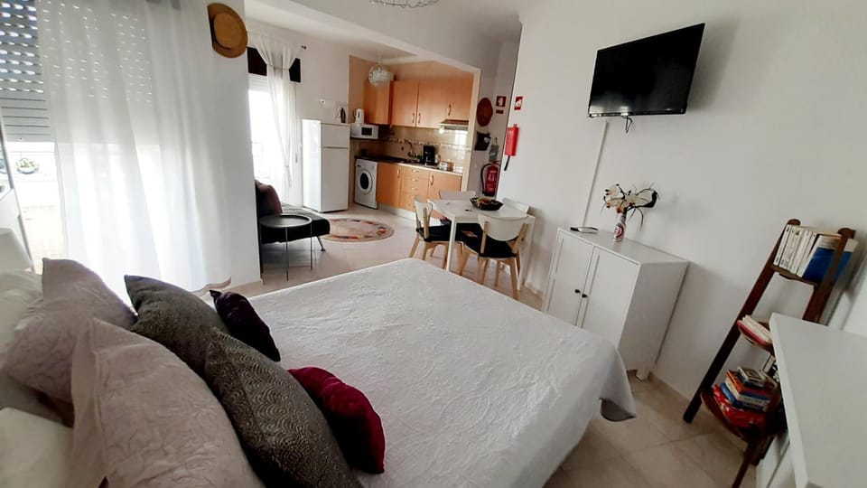 Vaumar piscina ar condicionado wifi e praia Apartment in Portimao