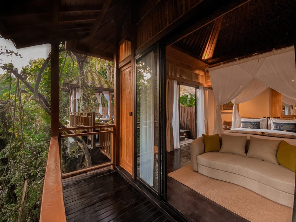 Natural landscape, View (from property/room), Balcony/Terrace