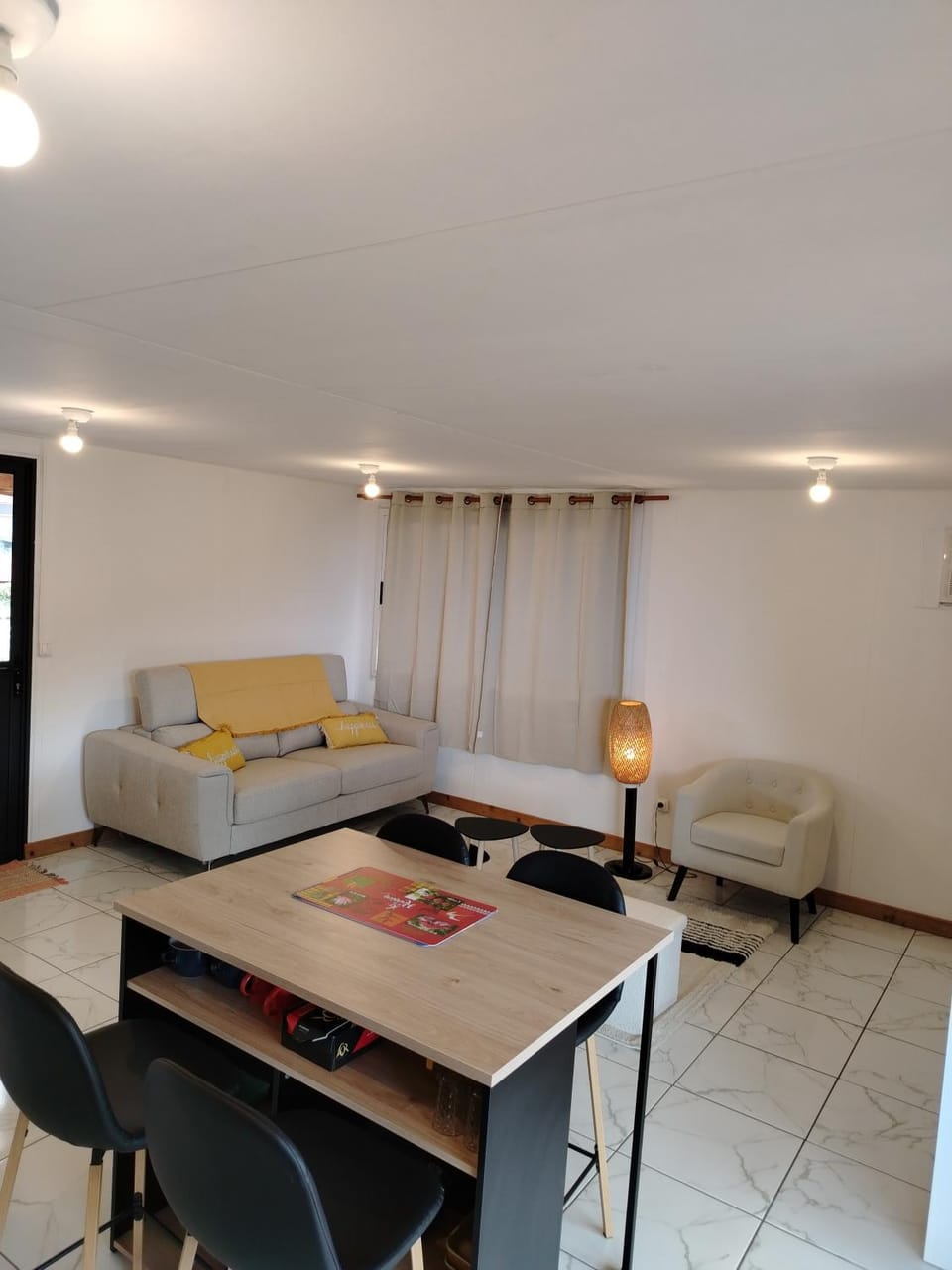 Matlakaz 974 House in Saint-Leu