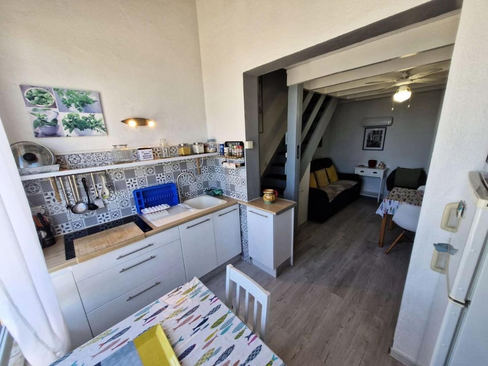 Résidence Tennis 2 - APPT T2 MEZZ 4 couchages PORT LEUCATE MAE-5854 Apartment in Leucate