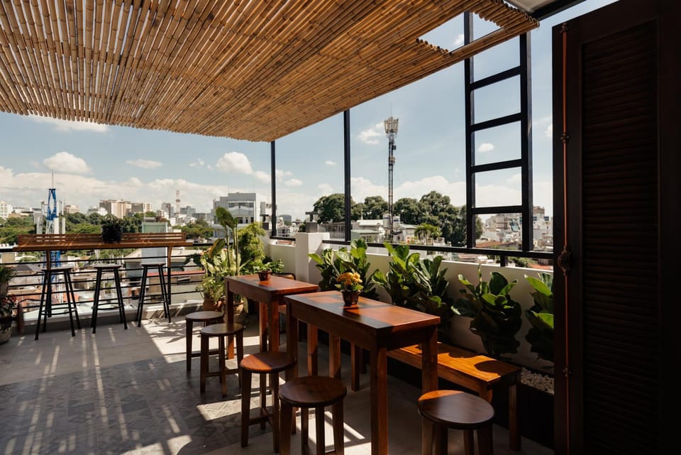 Balcony/Terrace, Seating area, Internal: Not applicable to any particular room
