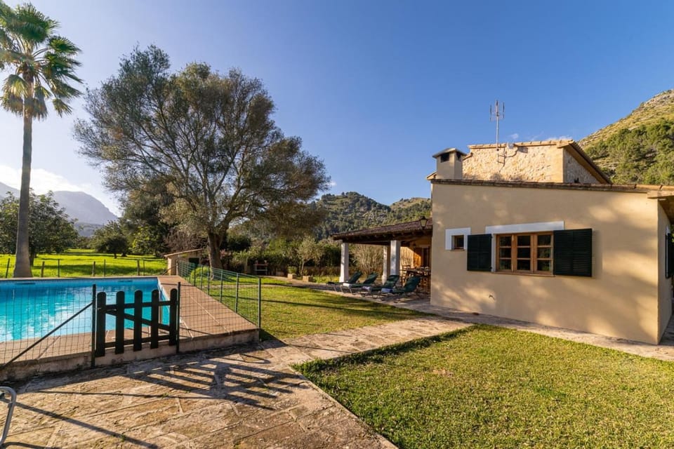Villa Can Pontico la Vall By SunVillas Mallorca House in Serra de Tramuntana