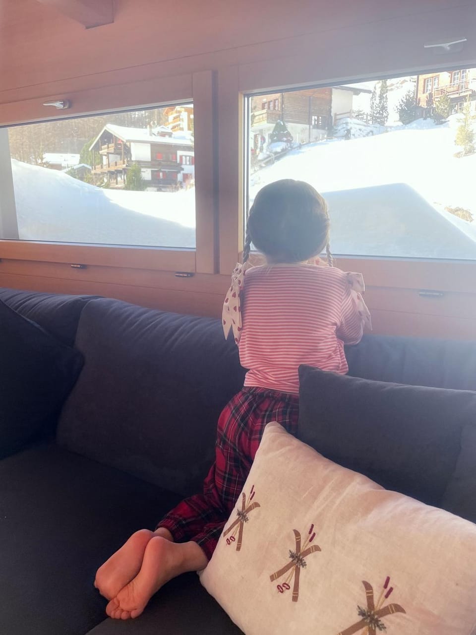 Living room, Seating area, children