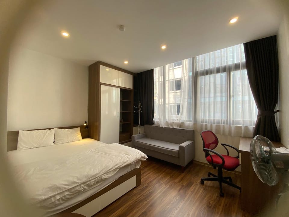 Bed, Living room, Photo of the whole room, Bedroom