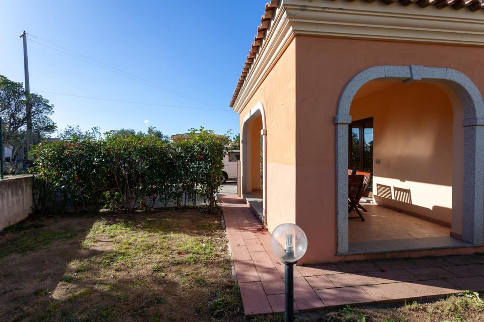 Property building, Garden view