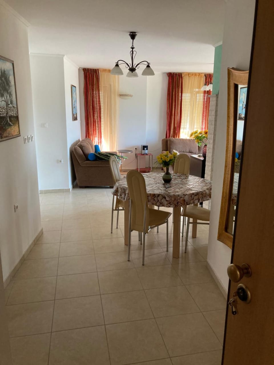 Stella Apartment in Monterol