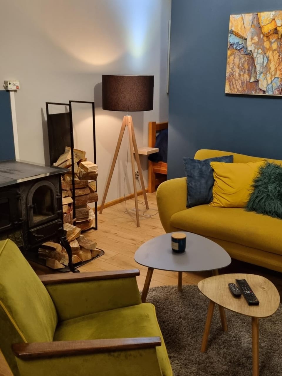 Communal lounge/ TV room, TV and multimedia, Seating area