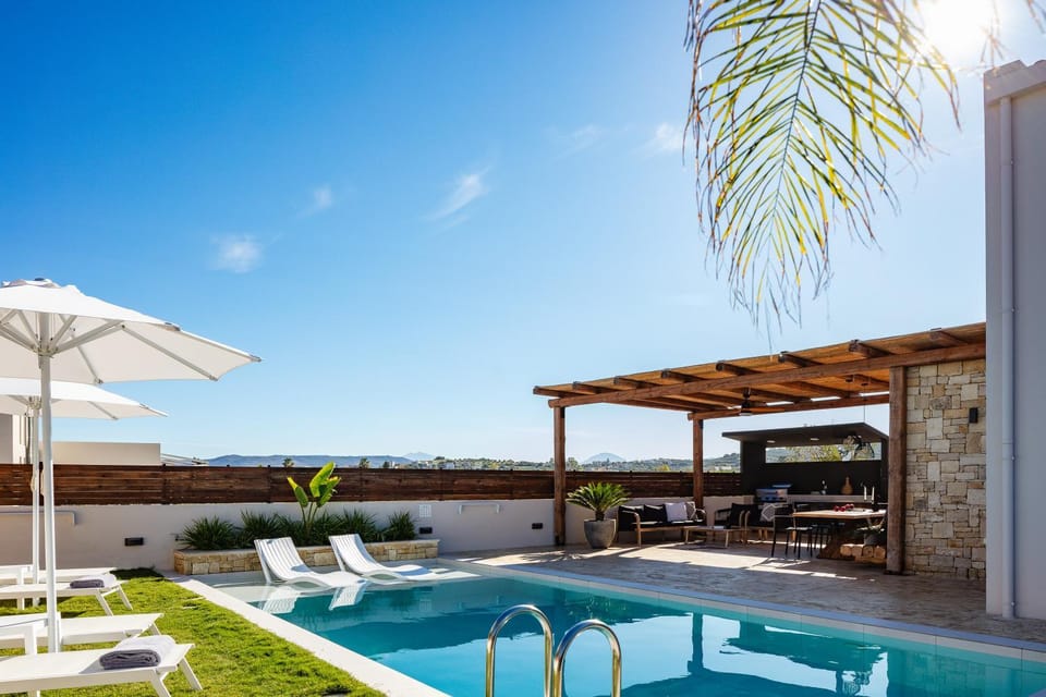 Seating area, Swimming pool