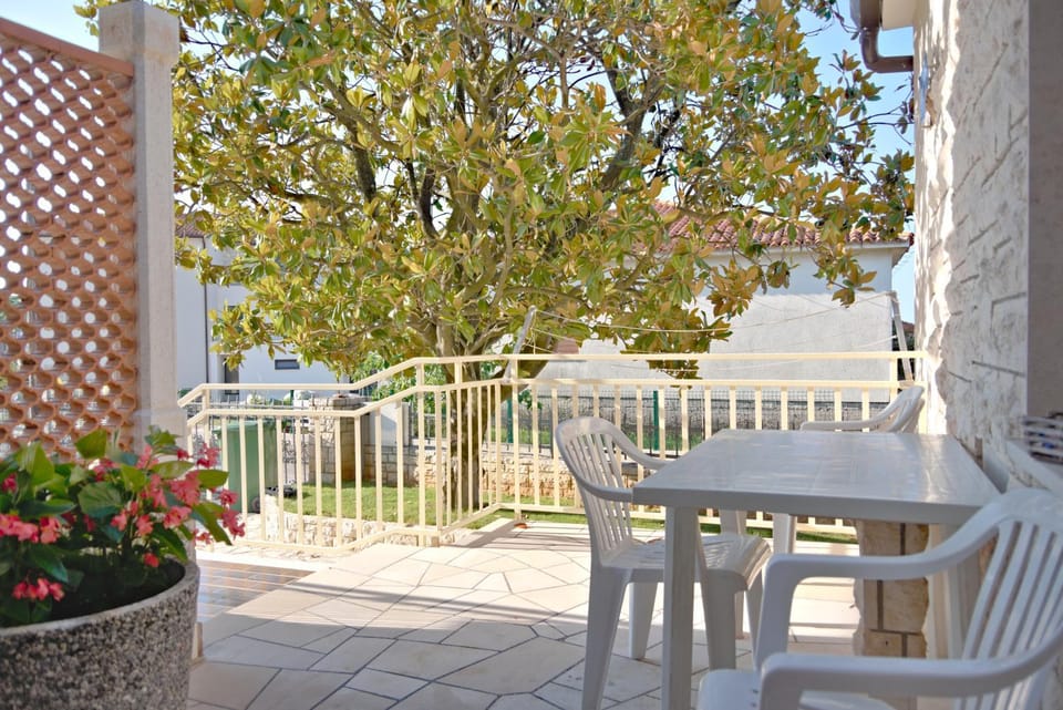 Patio, Balcony/Terrace