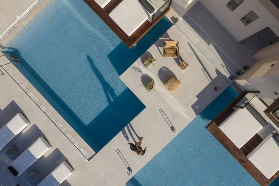 Floor plan, Swimming pool