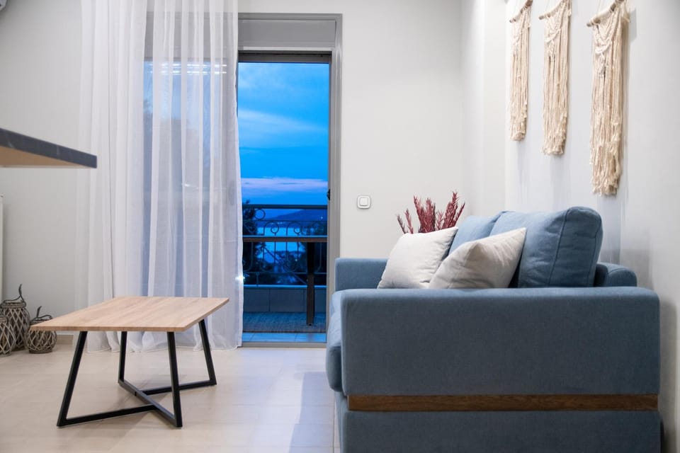 Balcony/Terrace, Living room, Seating area, Sea view