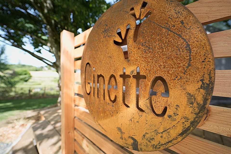 Logo/Certificate/Sign