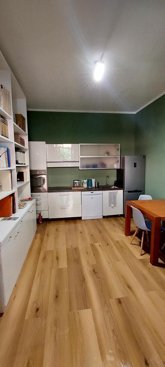 Kitchen or kitchenette, kitchen