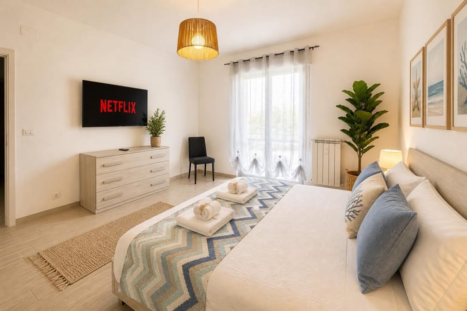 Bed, Photo of the whole room
