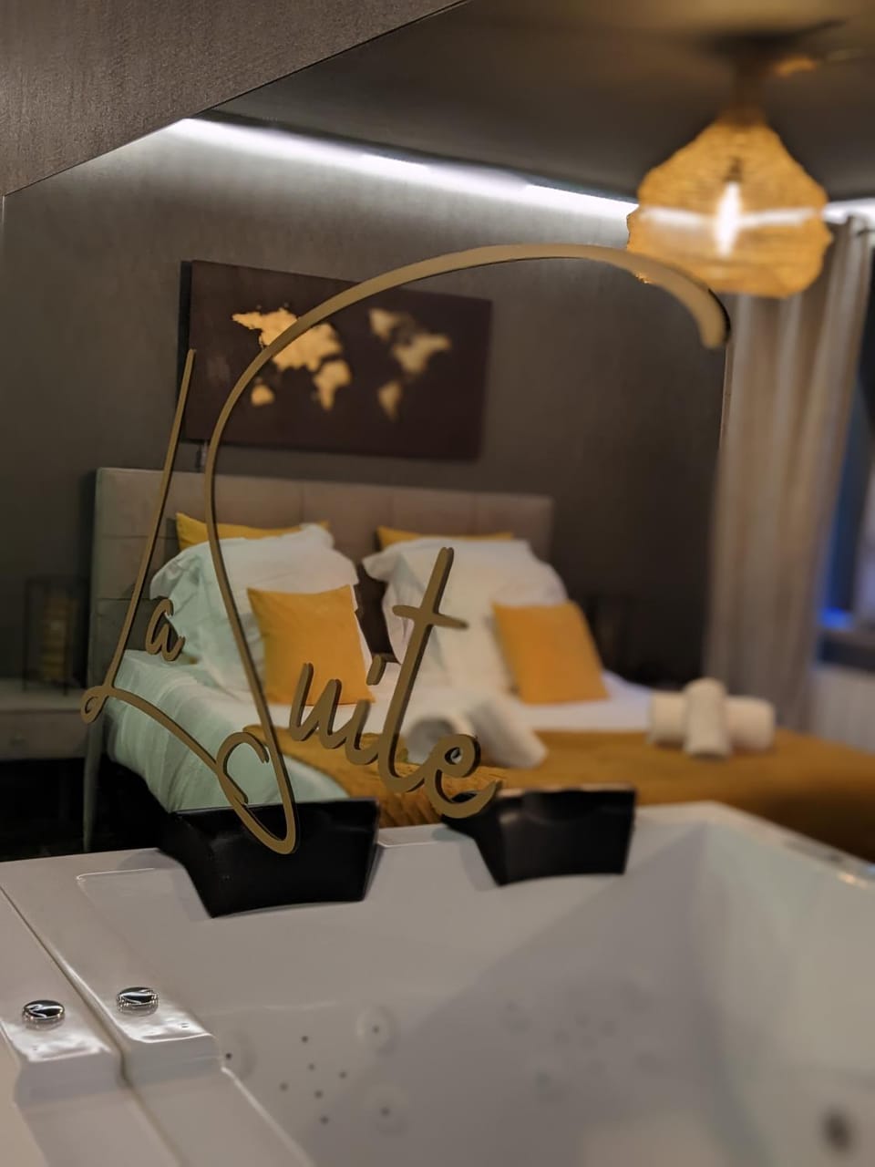 La Suite - Spa & Sauna avec parking Apartment in Grand Est