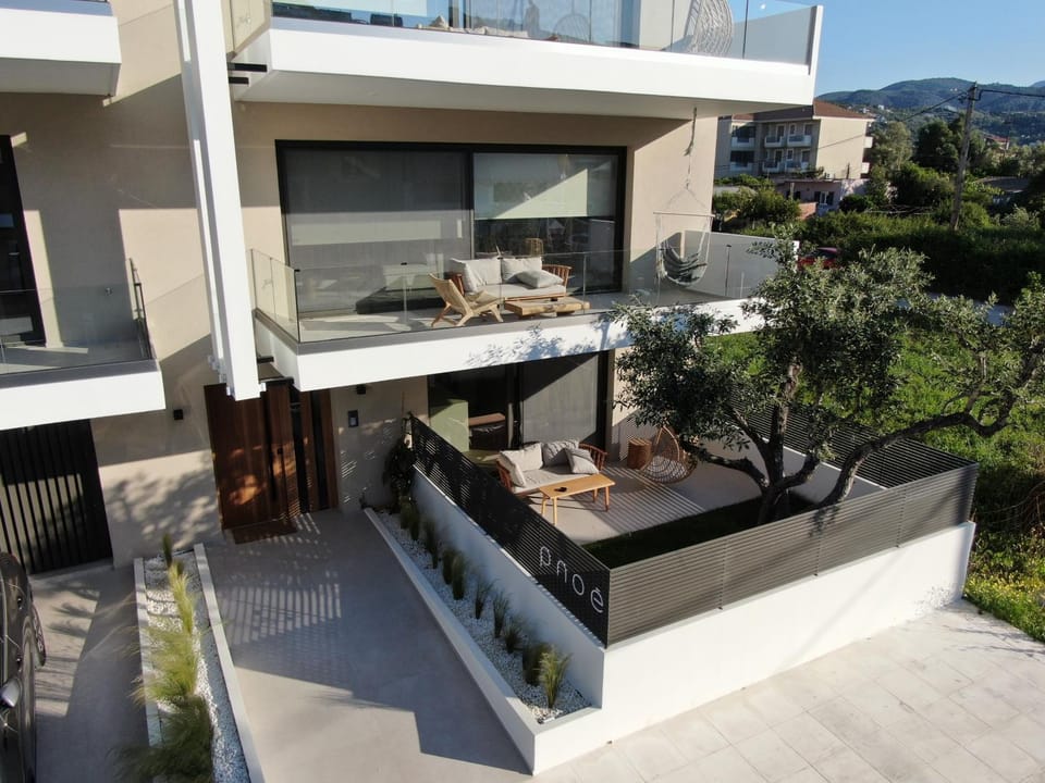 Pnoe - Feel at Home Apartment hotel in Lefkada