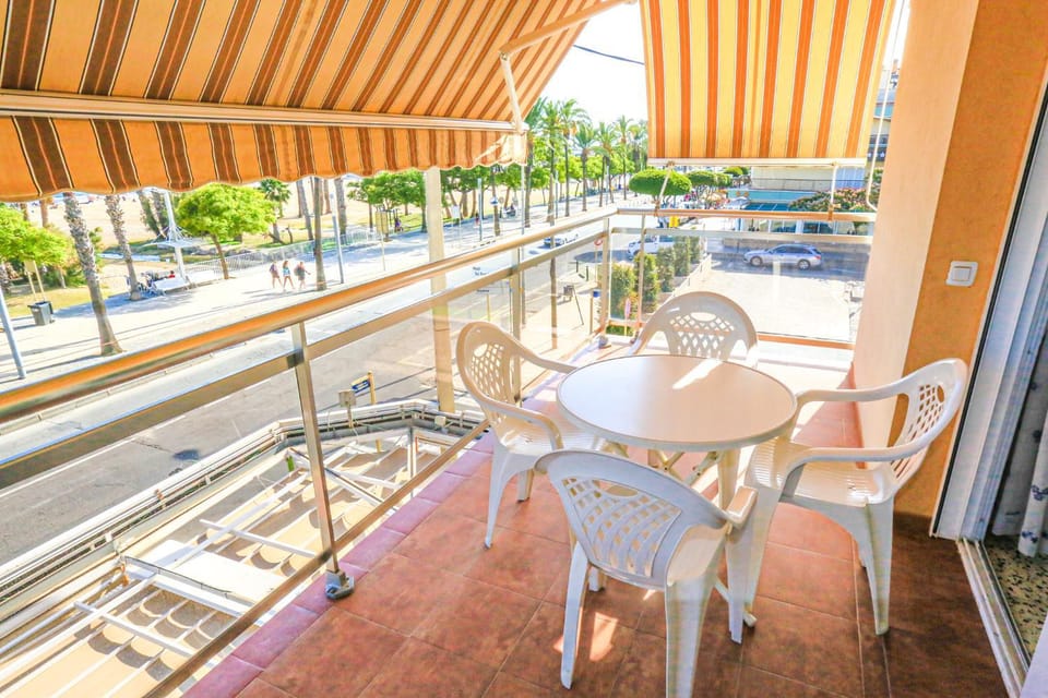 Xaloc ONLY FAMILIES Apartment in Cambrils
