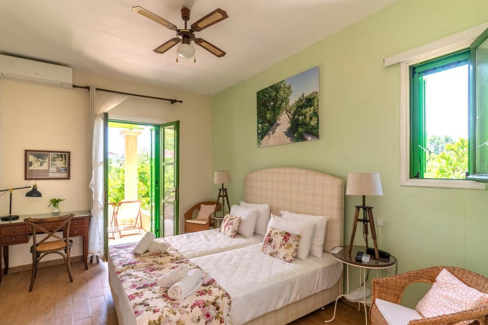 Bella Cisterna Apartment hotel in Decentralized Administration of the Aegean