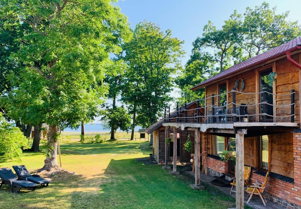 Property building, Day, Natural landscape