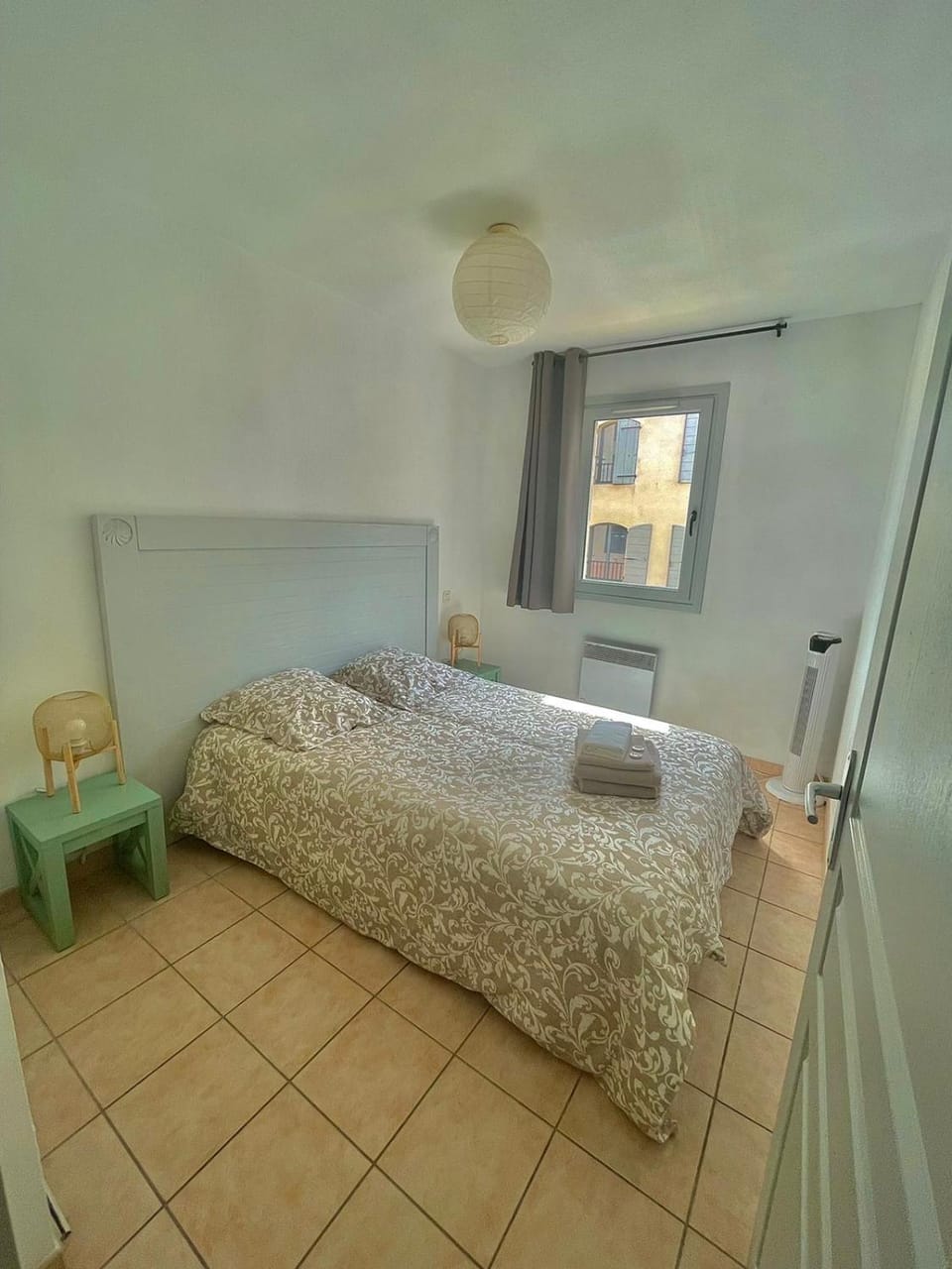 appartement en résidence très bien situé Apartment in Uzes