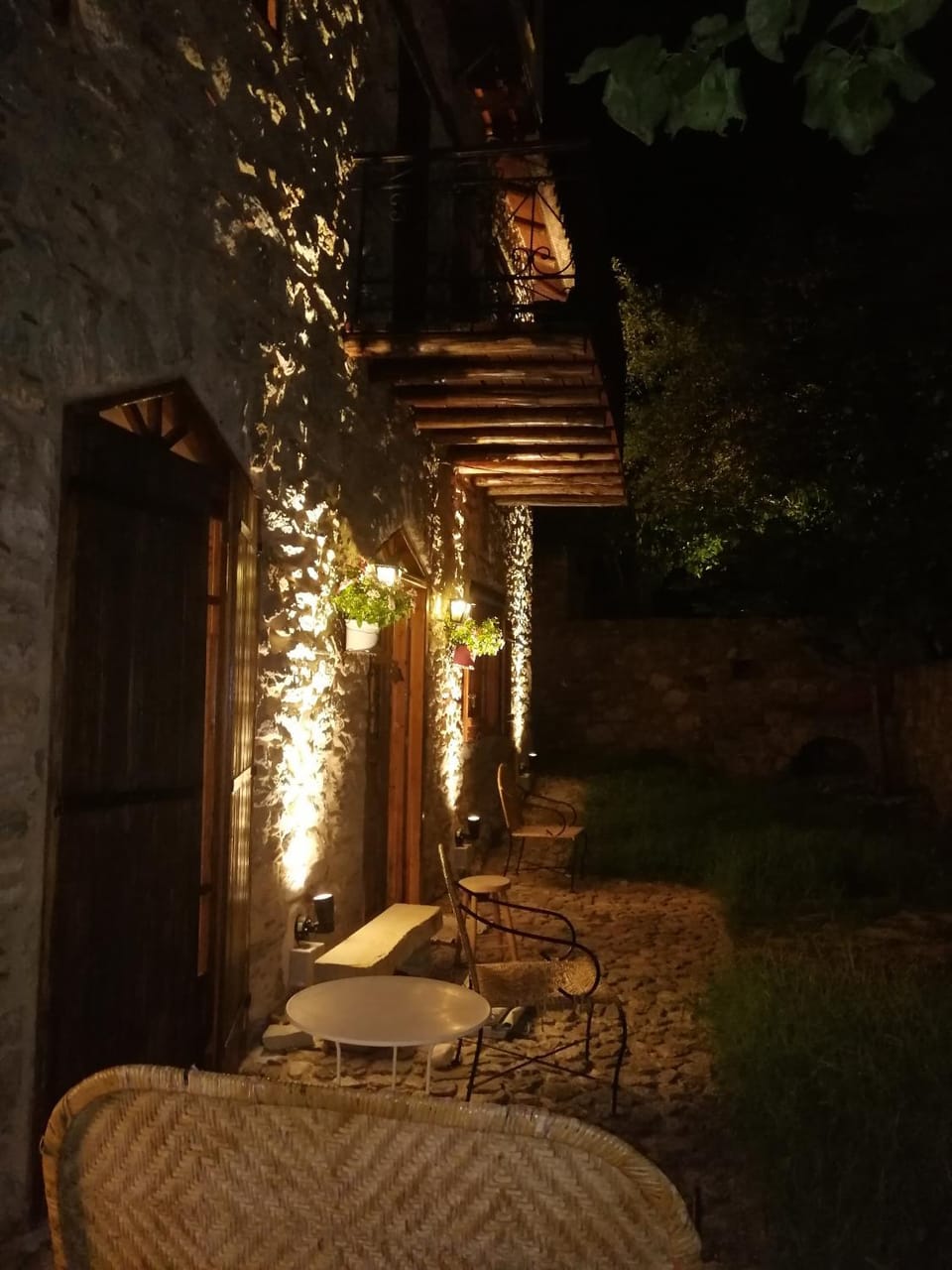 Large Stone Villa with garden. Villa in Euboea