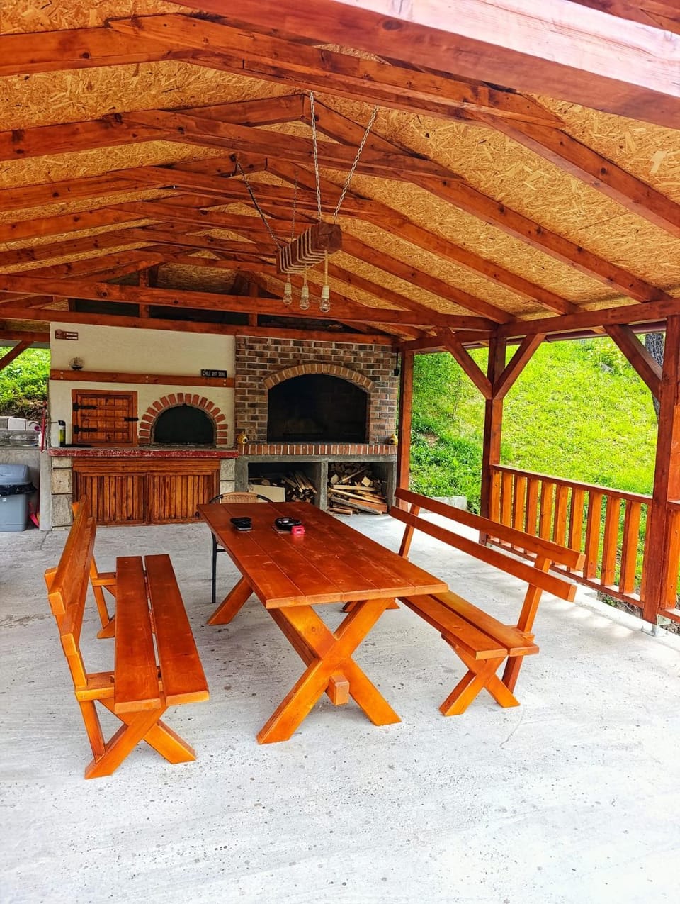 Patio, Day, BBQ facilities, Seating area