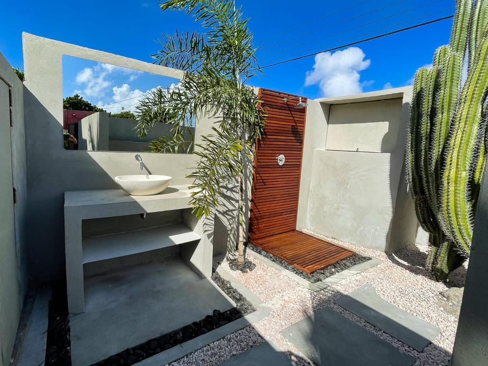 Shower, Open Air Bath
