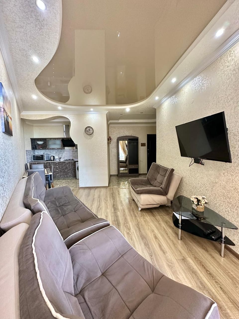 Communal lounge/ TV room, TV and multimedia, Living room, Seating area, Evening entertainment, kitchen