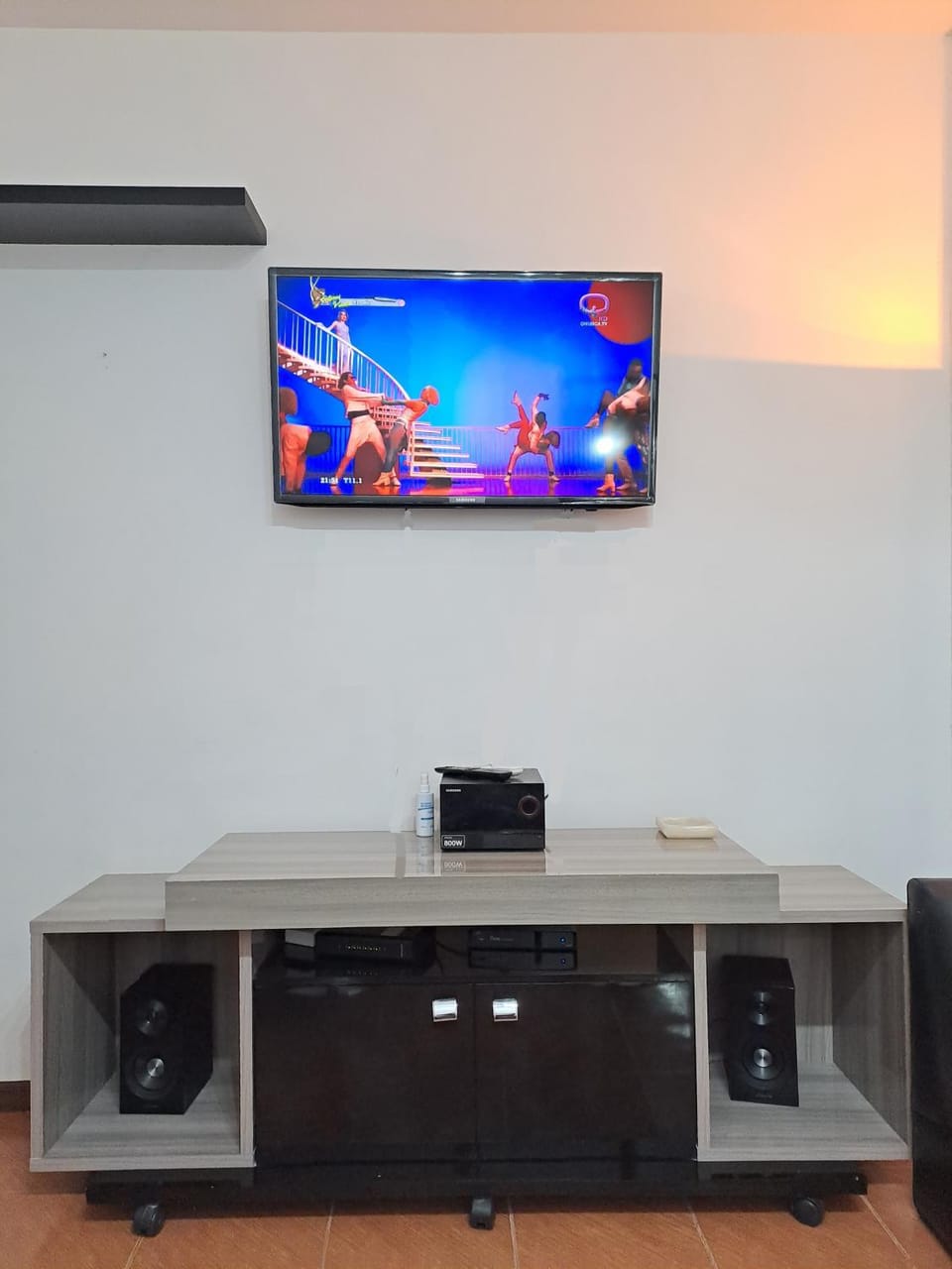 Communal lounge/ TV room, TV and multimedia