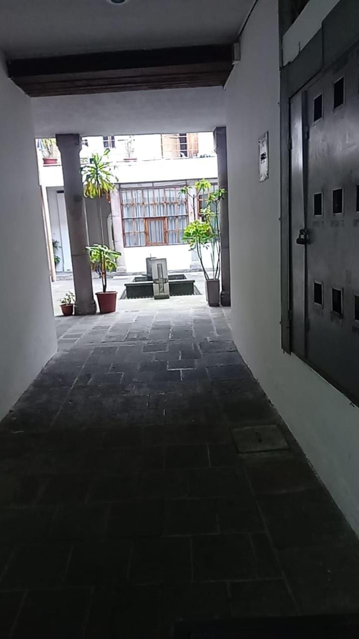 DEPARTAMENTO SIETE Bed and Breakfast in Quito