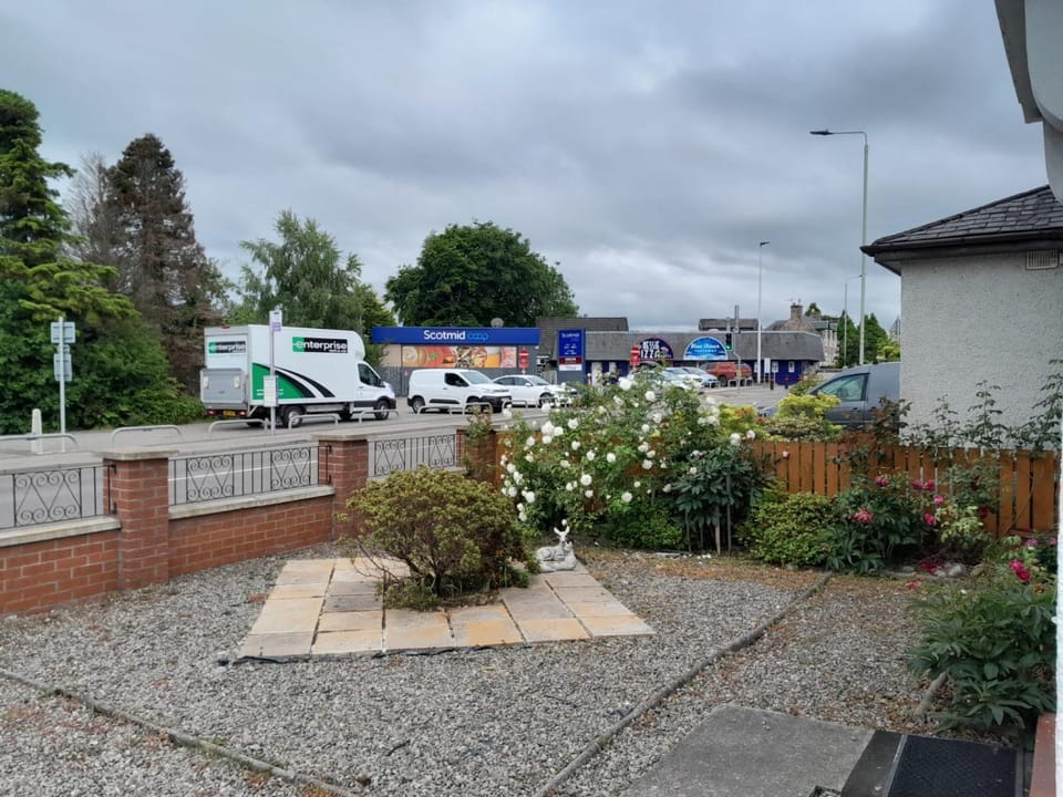 Ashley Holiday Home, Close To City Centre With Free Parking House in Inverness