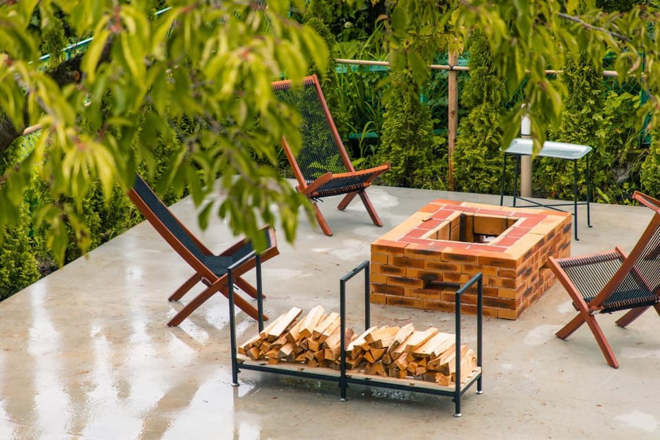 BBQ facilities, Garden view