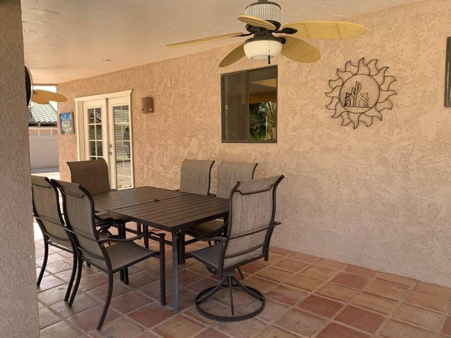 Ultimate Backyard - Pool, Spa, Slide, Views, Golf House in Lake Havasu City