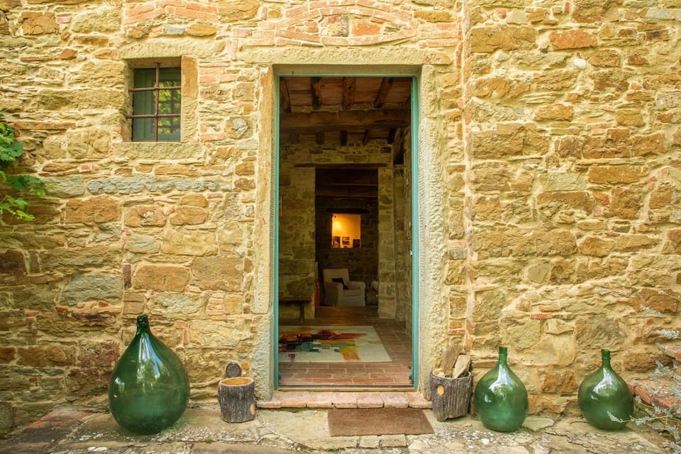 COPPA DI SOPRA - Beautiful villa with swimming pool and superb view Villa in Umbria