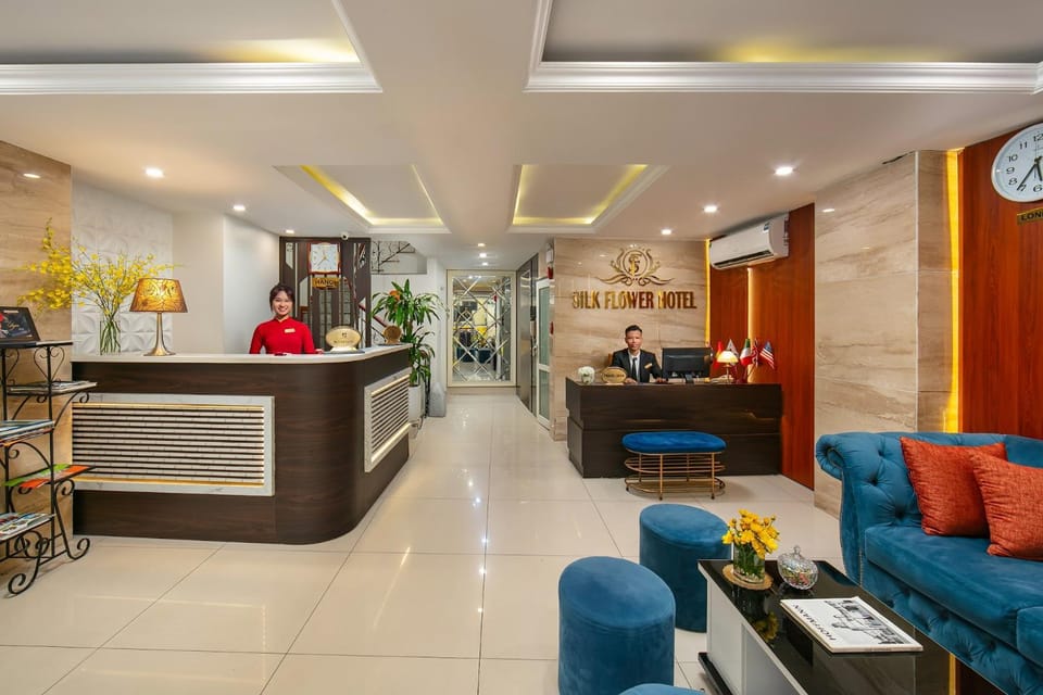 Staff, People, Seating area