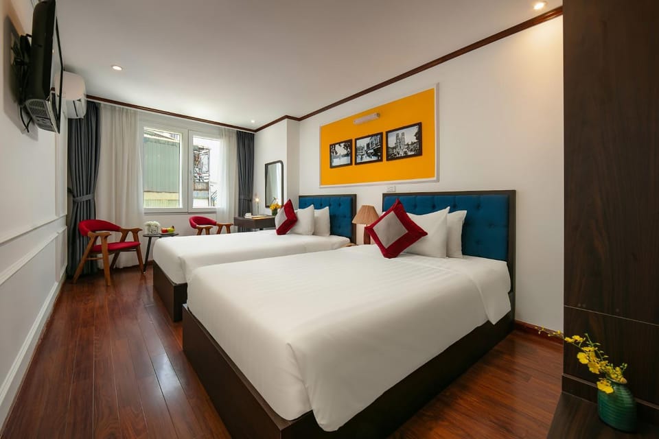 Bed, Photo of the whole room