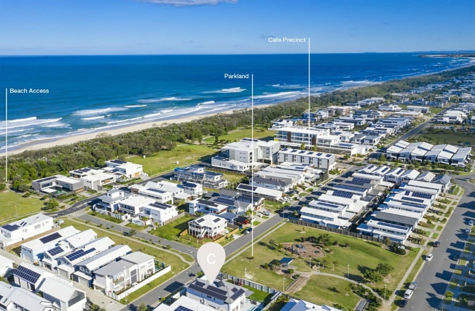 Putt Putt - Pool Slide - 100m to Beach - Ultimate Family Entertainer House in Kingscliff