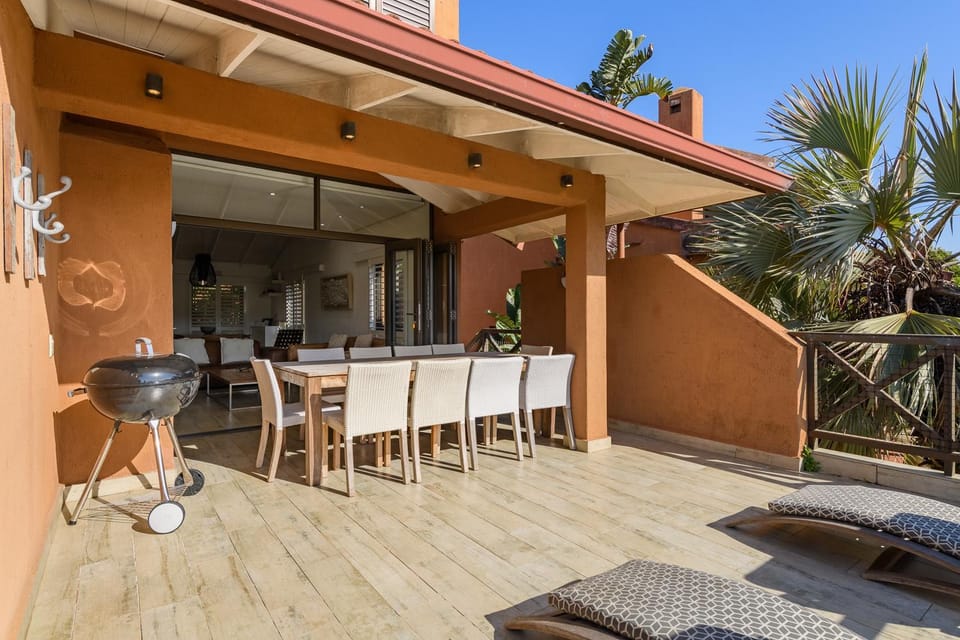 BBQ facilities, Dining area