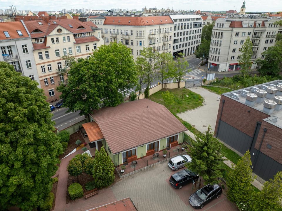 Property building, Bird's eye view