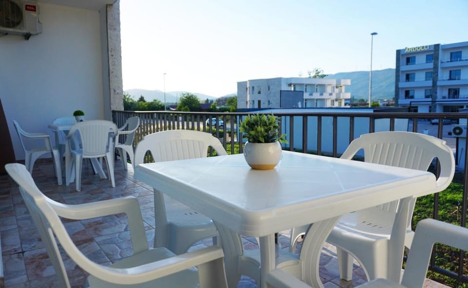 Patio, Balcony/Terrace