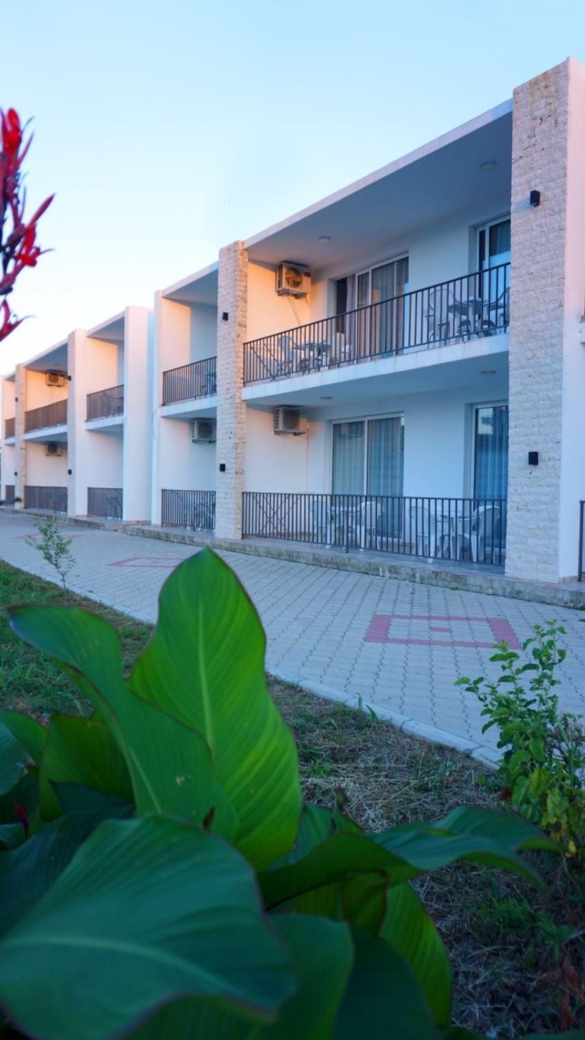 Property building, Garden