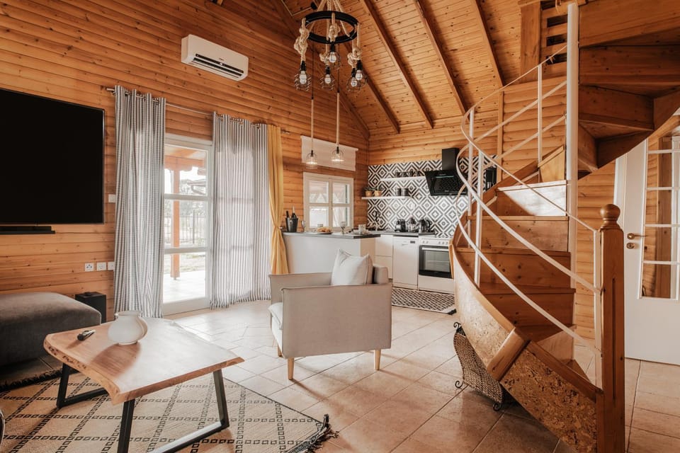 Wood House "Private Spa" Villa in Halkidiki