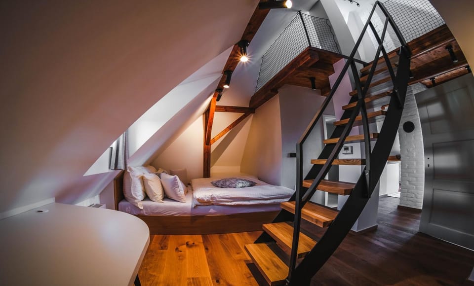 bunk bed