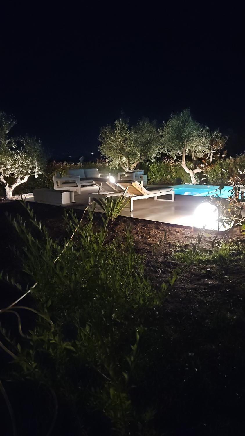 White House Villa in Marche