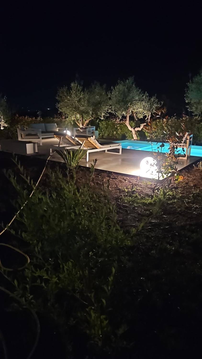 White House Villa in Marche