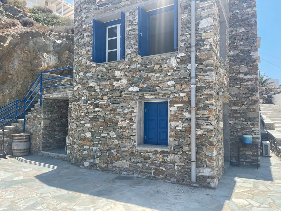 Panorama of seladi Bed and Breakfast in Milos